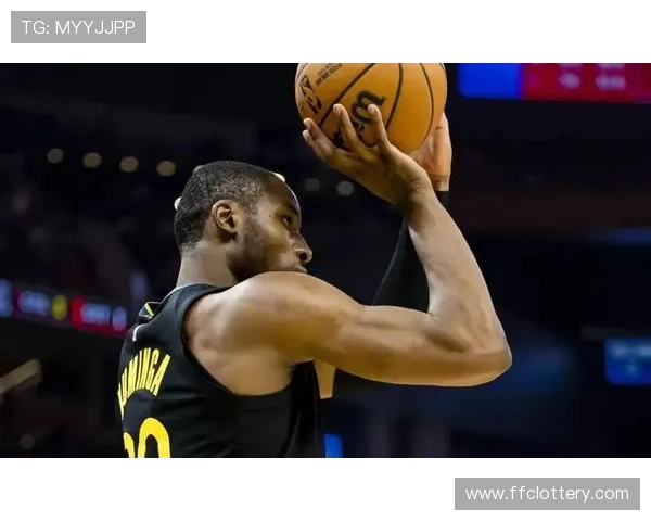 科尔坦言库明加在勇士成长受限，争冠环境难容新人犯错